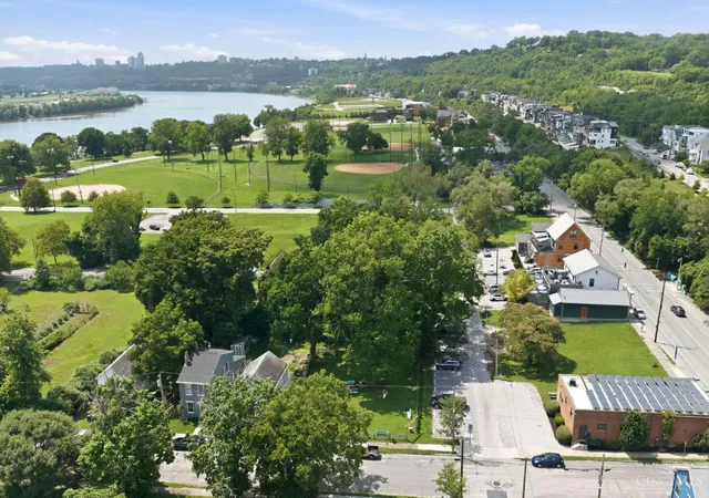 4th image of 256 Wenner St, Cincinnati, OH 45226 | MLS# 1885268
