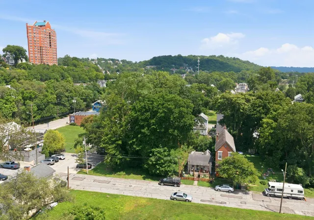 2nd image of 254 Wenner St, Cincinnati, OH 45226 | MLS# 1885270
