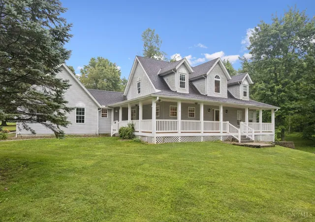 Homes for sale in Clark Twp, OH | 11819 Cloverlick Dr, Clark Twp, OH 45106 | MLS# 1884883