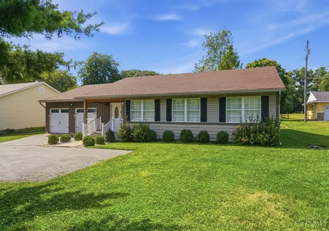 Homes for sale in Turtle Creek Twp, OH | 1911 N Us Route 42, Turtle Creek Twp, OH 45036 | MLS# 1885181