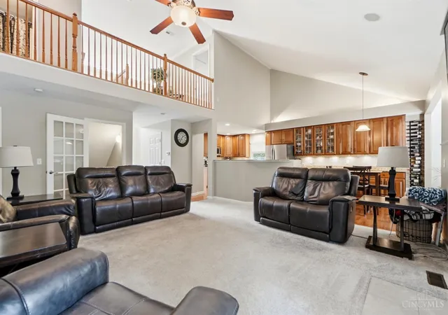 4th image of 858 Trappers Crossing, Milford, OH 45150 | MLS# 1885033