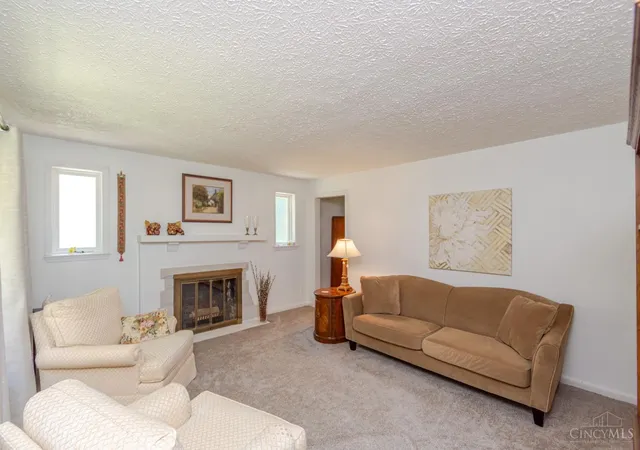 Photo 3 of Single family home for sale at 1424 Bowman Ave, Kettering, OH 45409 | MLS# 1884978 | Listing updated on 2026-08-06