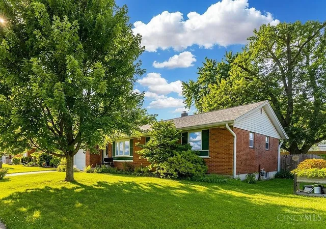 Homes for sale in Delhi Twp, OH | 538 Palmerston Dr, Delhi Twp, OH 45238 | MLS# 1885267
