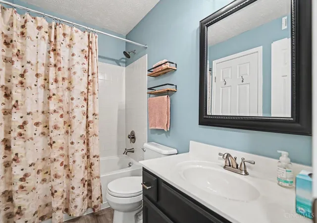 Homes for sale in Colerain Twp, OH | 9901 Regatta Dr #105, Colerain Twp, OH 45252 | MLS# 1885324