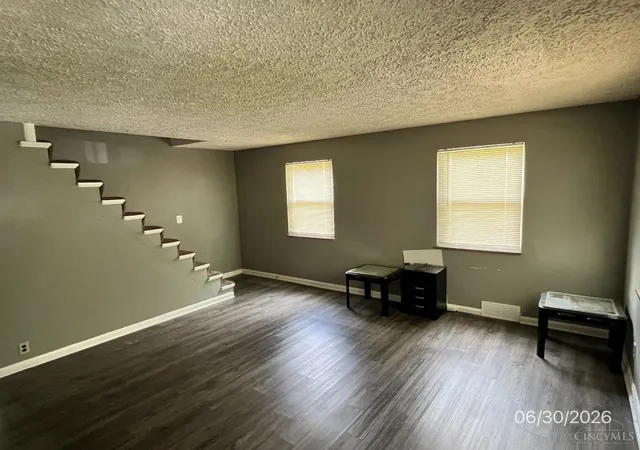 Photo 4 of Sale Pending at 5153 Highview Dr, Cincinnati, OH 45238 | MLS# 1885399 | Listing updated on 2026-07-30