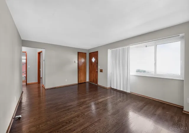 4th image of 6633 Daly Rd, Cincinnati, OH 45224 | MLS# 1882412