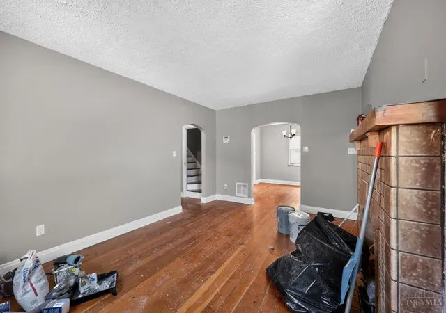 5th image of 3315 Queen City Ave, Cincinnati, OH 45238 | MLS# 1883716