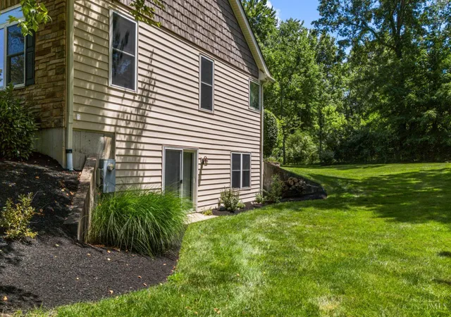 4th image of 1483 St Rt 131, Miami Twp, OH 45150 | MLS# 1885403