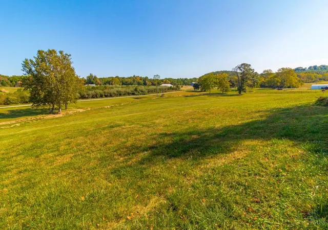 Homes for sale in West Union, OH | 1 Chapparal Rd, West Union, OH 45693 | MLS# 1885437