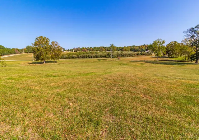 2nd image of 2 Chapparal Rd, West Union, OH 45693 | MLS# 1885438