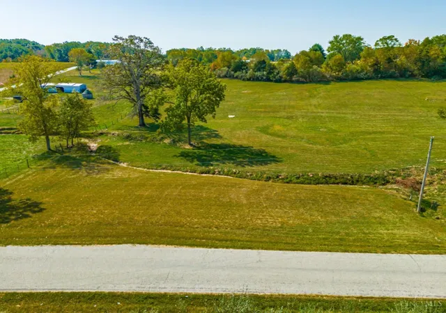 2nd image of 3 Chapparal Rd, West Union, OH 45693 | MLS# 1885440