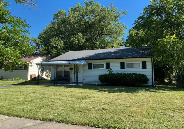 Homes for sale in Colerain Twp, OH | 3118 Lapland Dr, Colerain Twp, OH 45239 | MLS# 1884953