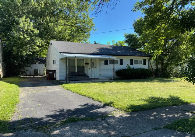 Homes for sale in Colerain Twp, OH | 3118 Lapland Dr, Colerain Twp, OH 45239 | MLS# 1884953