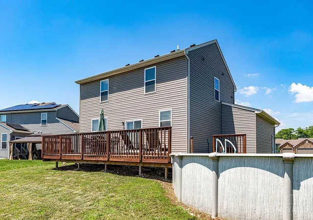 32nd image of 318 Brampton Pl, Trenton, OH 45067 | MLS# 1885449