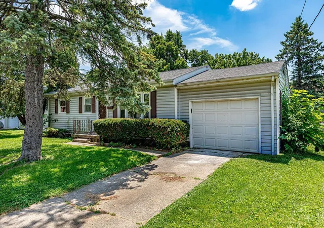 Homes for sale in Middletown, OH | 3304 Goldman Ave, Middletown, OH 45044 | MLS# 1885451