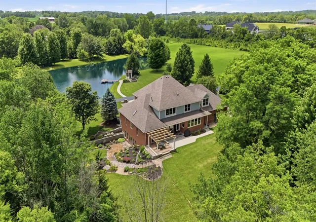 Homes for sale in Clearcreek Twp., OH | 4151 Belle Terrace Ln, Clearcreek Twp., OH 45036 | MLS# 1884236