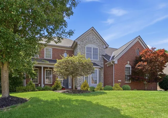 2nd image of 2820 Arbor Pointe Dr, Middletown, OH 45042 | MLS# 1885457