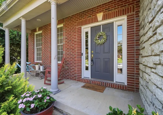 4th image of 2820 Arbor Pointe Dr, Middletown, OH 45042 | MLS# 1885457