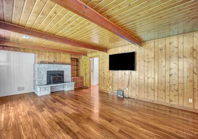 4th image of 887 Oxford Middletown Rd, Milford Twp, OH 45013 | MLS# 1885278
