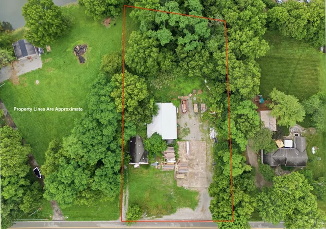 Homes for sale in Wayne Twp, OH | 9754 N Cincinnati Columbus Rd, Wayne Twp, OH 45068 | MLS# 1885436