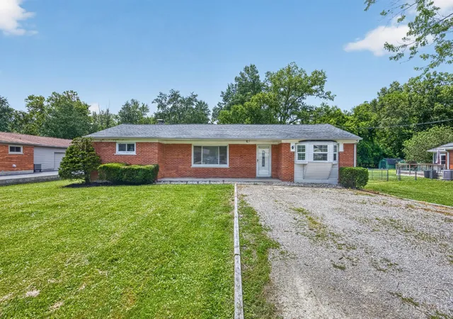 Homes for sale in Hamilton Twp, OH | 7969 Sycamore St, Hamilton Twp, OH 45039 | MLS# 1885493