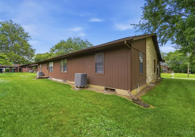 Homes for sale in Turtle Creek Twp, OH | 2221 Joshua Cir, Turtle Creek Twp, OH 45044 | MLS# 1885486