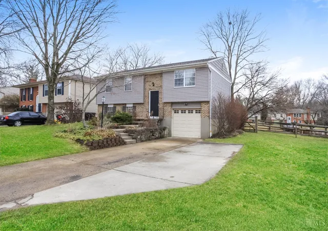 Homes for sale in Deerfield Twp., OH | 8724 Meadow Dr, Deerfield Twp., OH 45040 | MLS# 1885500