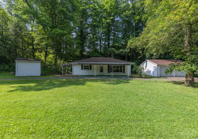 Homes for sale in Miamisburg, OH | 1350 Opal Ave, Miamisburg, OH 45342 | MLS# 1885503