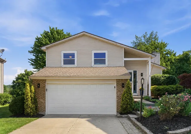 Homes for sale in West Chester, OH | 5230 Leatherwood Dr, West Chester, OH 45069 | MLS# 1885459