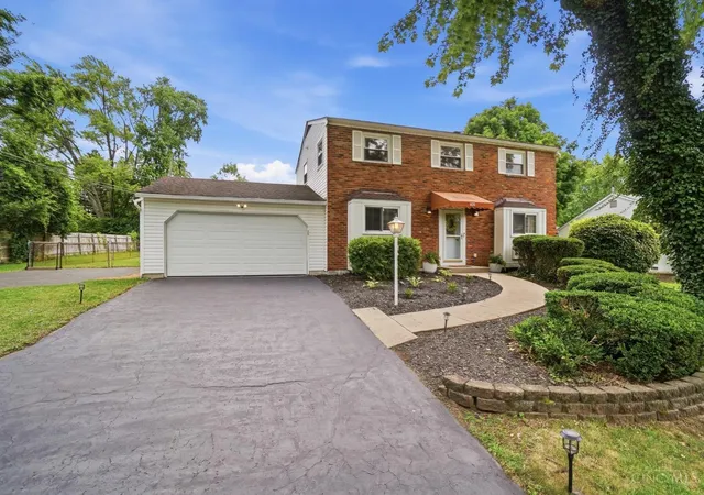 Homes for sale in Reynoldsburg, OH | 820 Critchfield Rd, Reynoldsburg, OH 43213 | MLS# 1885542