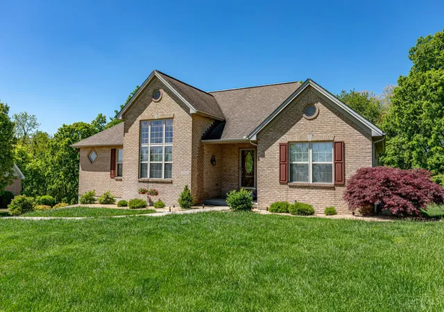 2nd image of 24563 Park Pl Estates Dr, Lawrenceburg, IN 47025 | MLS# 1885558