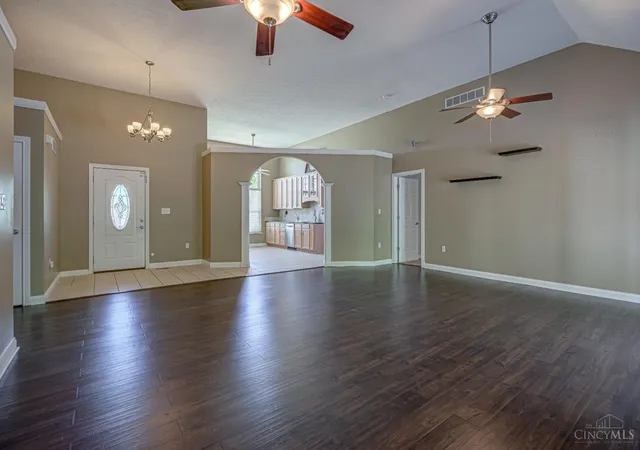 5th image of 24563 Park Pl Estates Dr, Lawrenceburg, IN 47025 | MLS# 1885558