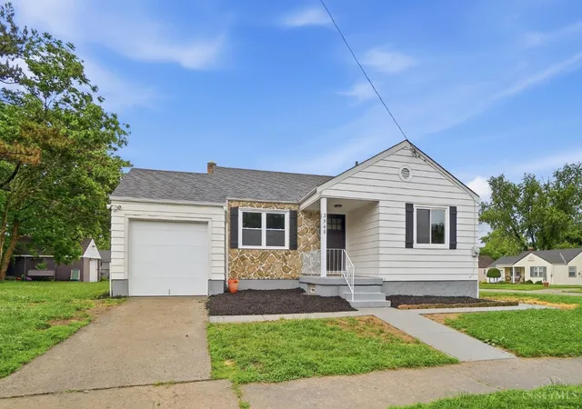 Homes for sale in Green Twp, OH | 3548 Eyrich Rd, Green Twp, OH 45248 | MLS# 1885559