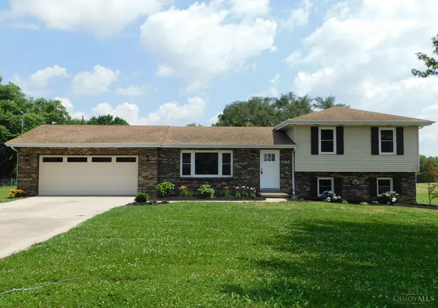 Homes for sale in Harrison Twp, OH | 11542 Carolina Trace Rd, Harrison Twp, OH 45030 | MLS# 1885554