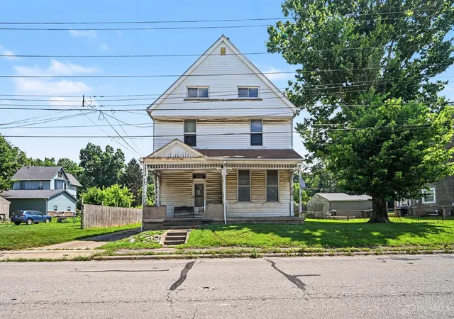 Homes for sale in Cincinnati, OH | 7126 River Rd, Cincinnati, OH 45233 | MLS# 1885352