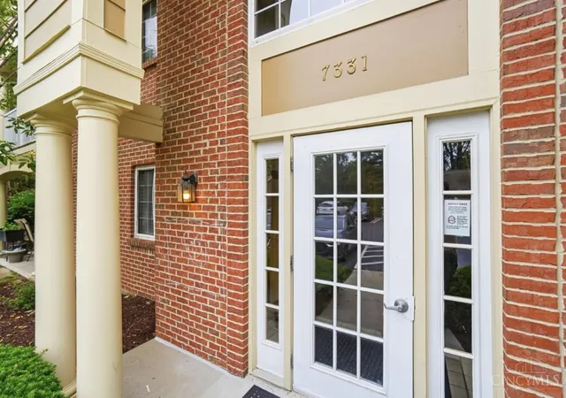 Homes for sale in West Chester, OH | 7331 Chatham Ct #B, West Chester, OH 45069 | MLS# 1885585