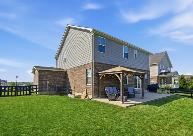 Homes for sale in Monroe, OH | 748 E Brooke Dr, Monroe, OH 45050 | MLS# 1885599