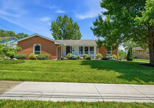 Homes for sale in Lebanon, OH | 335 Summit St, Lebanon, OH 45036 | MLS# 1885616