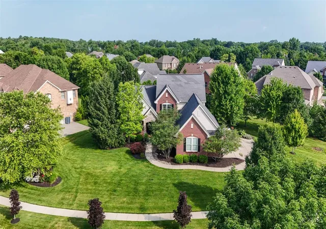 Homes for sale in Liberty Twp, OH | 8232 Ascot Glen Ct, Liberty Twp, OH 45044 | MLS# 1885574