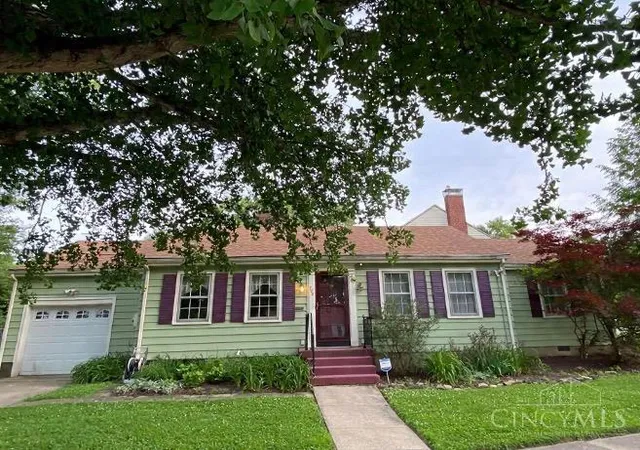 Homes for sale in Hamilton, OH | 734 Westview Ave, Hamilton, OH 45013 | MLS# 1885610