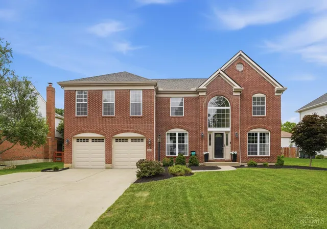 Homes for sale in Mason, OH | 4602 Creekrun Dr, Mason, OH 45040 | MLS# 1885716