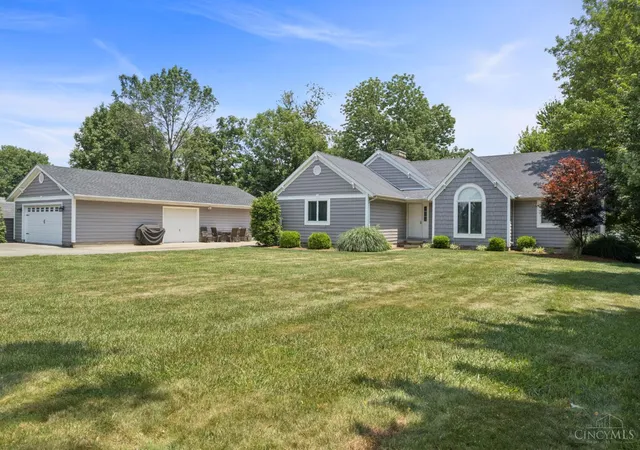 1st image of 3 Hatchet Cove, Lake Waynoka, OH 45171 | MLS# 1882535