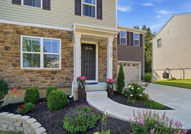 Homes for sale in Morrow, OH | 5748 Alpine Heights Dr, Morrow, OH 45152 | MLS# 1885703