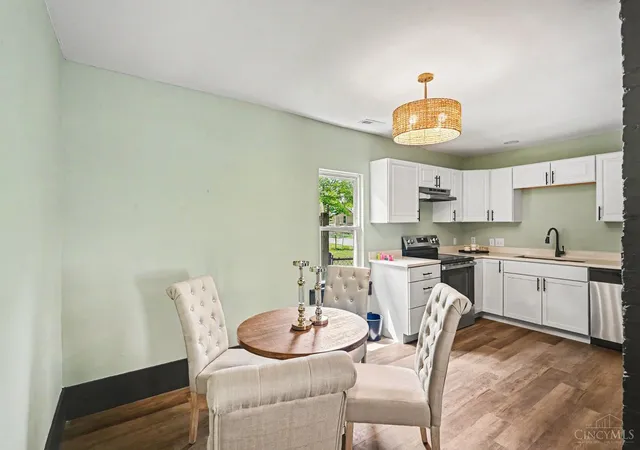 Homes for sale in Hamilton, OH | 1103 Hunt Ave, Hamilton, OH 45013 | MLS# 1885741