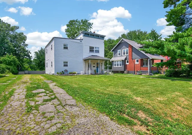 3rd image of 3935 Washington Ave, Cheviot, OH 45211 | MLS# 1885738