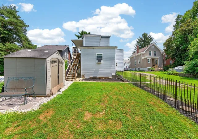 52nd image of 3935 Washington Ave, Cheviot, OH 45211 | MLS# 1885738