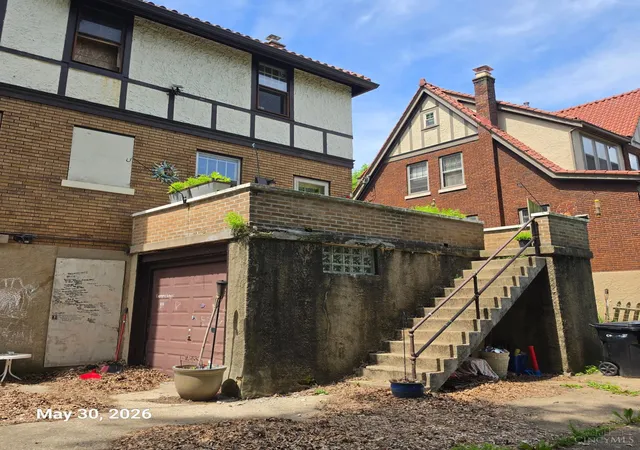 Photo 3 of Sale Pending at 4306 Ridgeview Ave, Cincinnati, OH 45238 | MLS# 1881129 | Listing updated on 2026-07-10