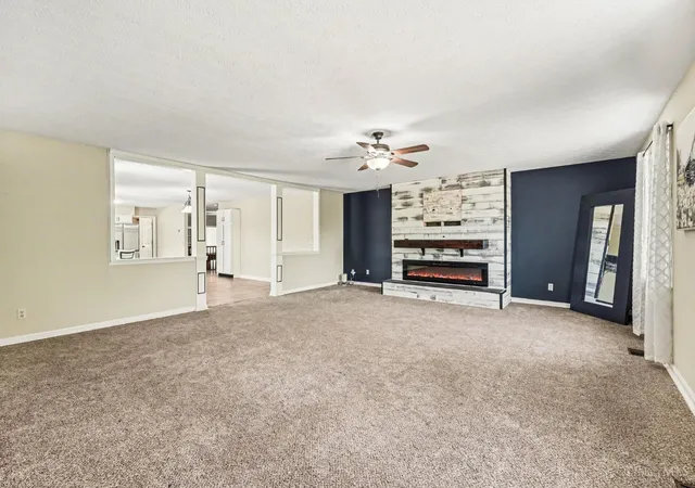 3rd image of 1504 Tyrolean Wy, Lawrenceburg, IN 47025 | MLS# 1885775