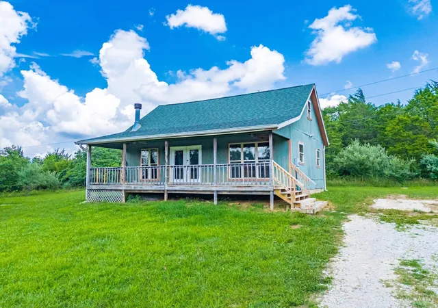 3rd image of 252 Bradley Ln, West Union, OH 45693 | MLS# 1885756