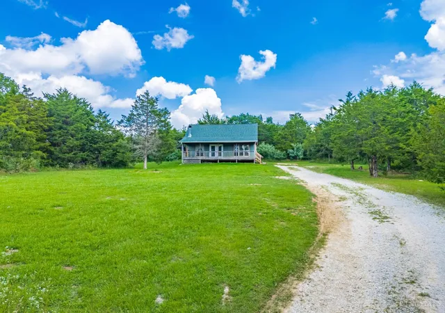 5th image of 252 Bradley Ln, West Union, OH 45693 | MLS# 1885756